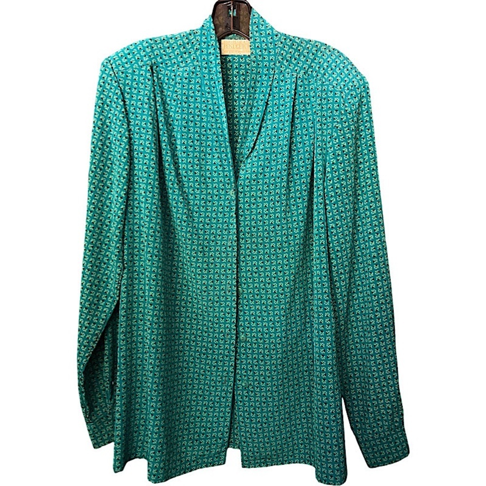 V I N T A G E   Pendleton Women’s Poly Blouse